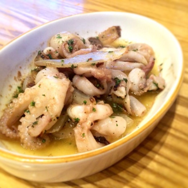 イイダコのガーリック炒め(パレス )