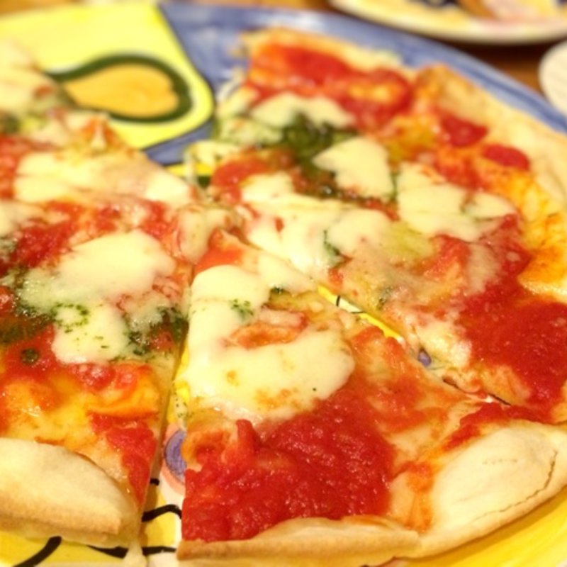 バジリコ風ピッツァ(パレス )