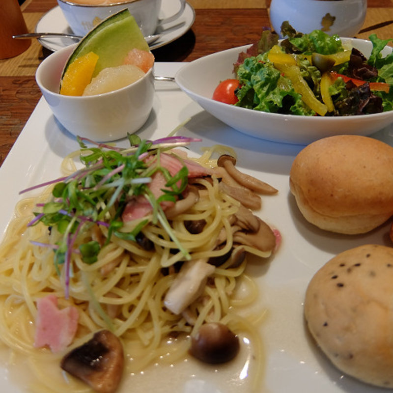 ベーコンとマッシュのパスタプレート(ハローキティカフェレストラン)