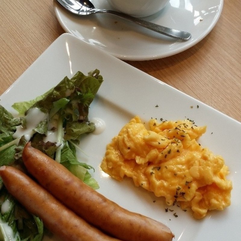 モーニング(ビストロ マネケン （BISTROT MANNEKEN 【旧店名】ビストロ マネケンピス）)