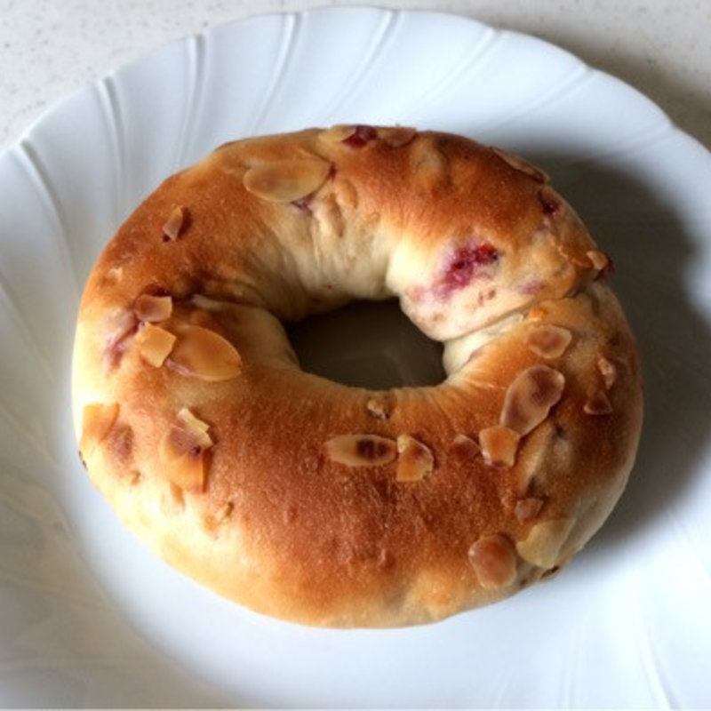 カシュークリームチーズ(ワインラウンジ バンク)