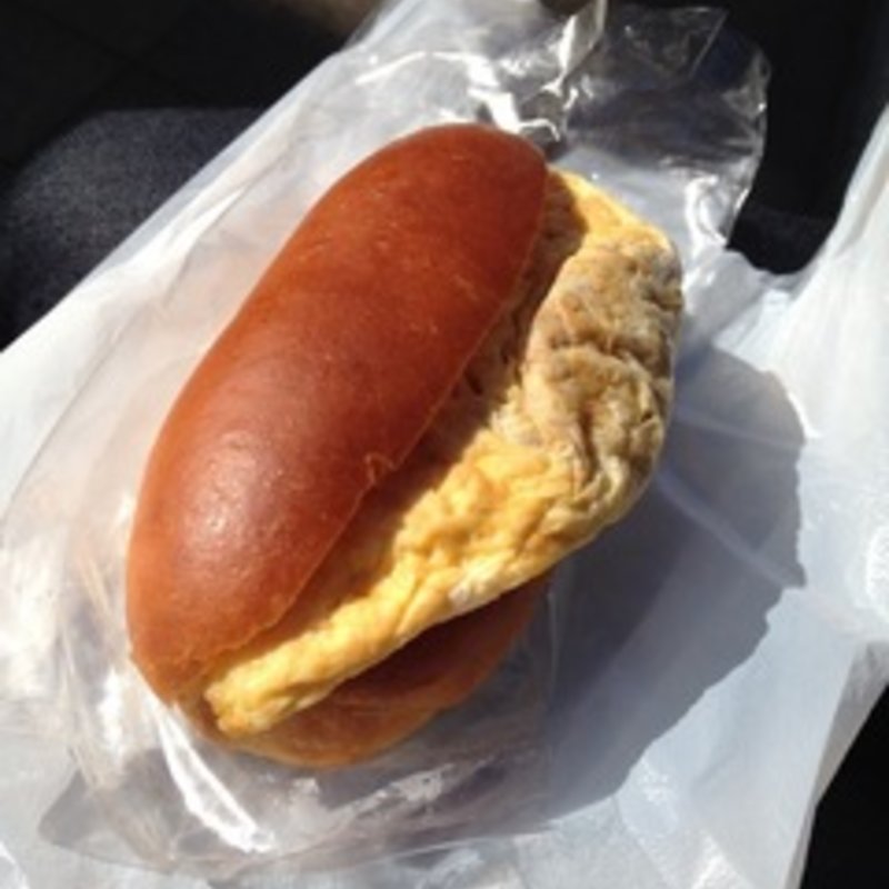 オムレツサンド(ぱんやのパングワン （【旧店名】精養堂）)