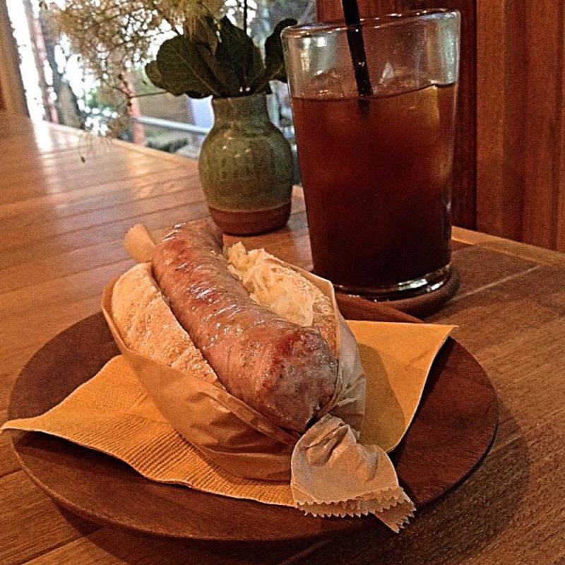 ホットドッグ(ピーエヌビーコーヒー （PNB Coffee）)