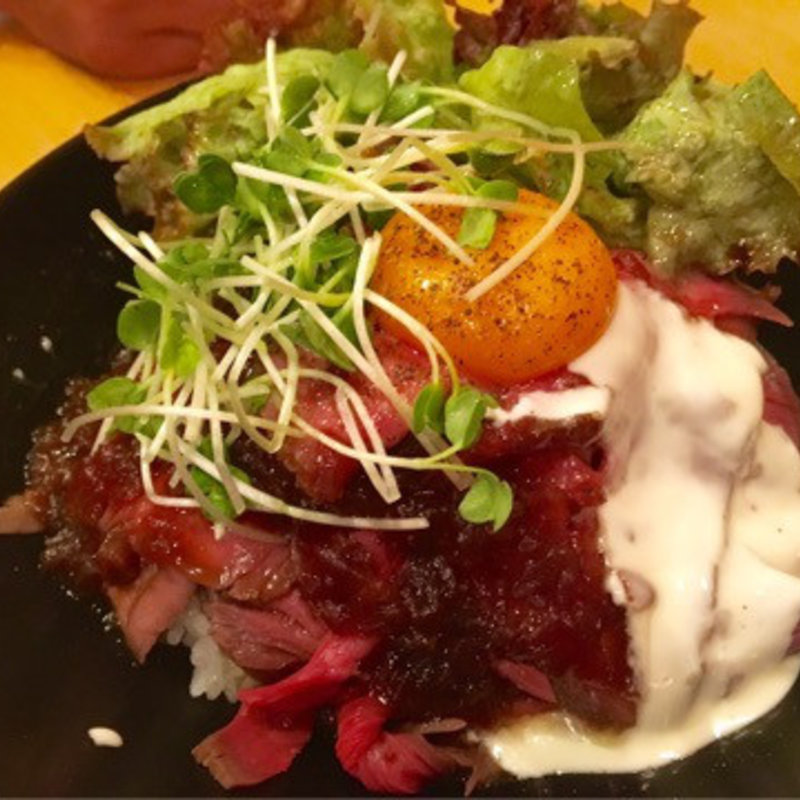 ﾛｰｽﾄﾋﾞｰﾌ丼(ビーフボウル)