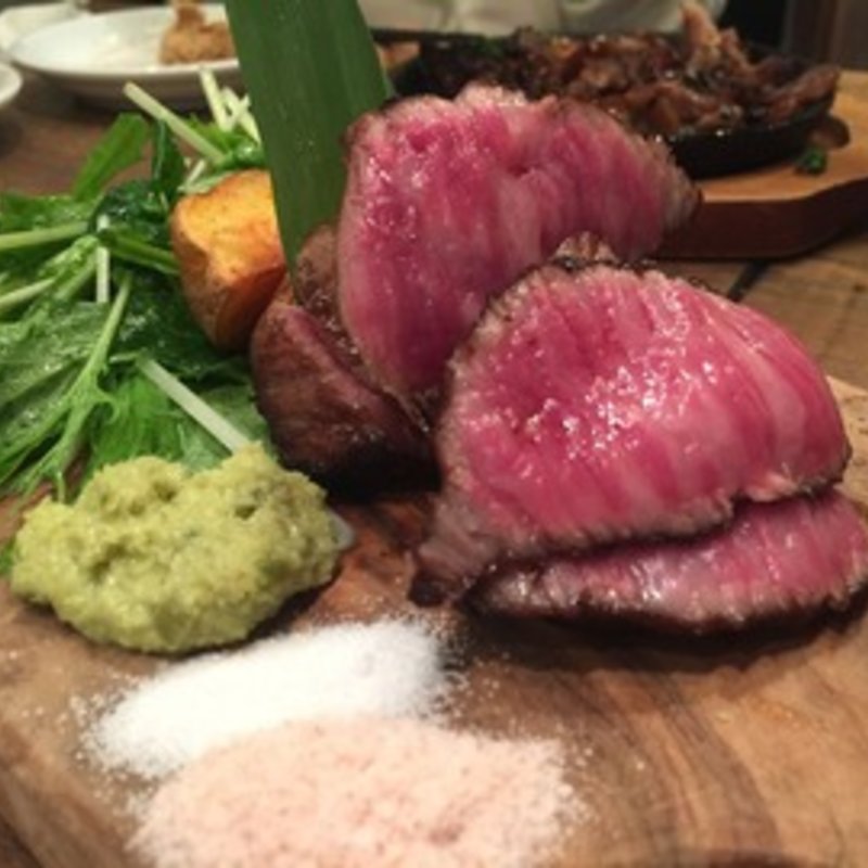 赤身ステーキ（S）(ビーフマン 薬院六ツ角店)