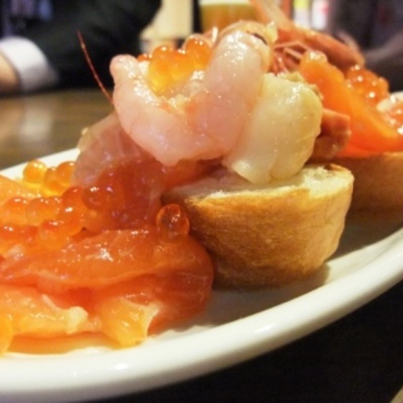 海鮮ﾌﾞﾙｽｹｯﾀ(BEER STAND molto!! 阪急三番街店)