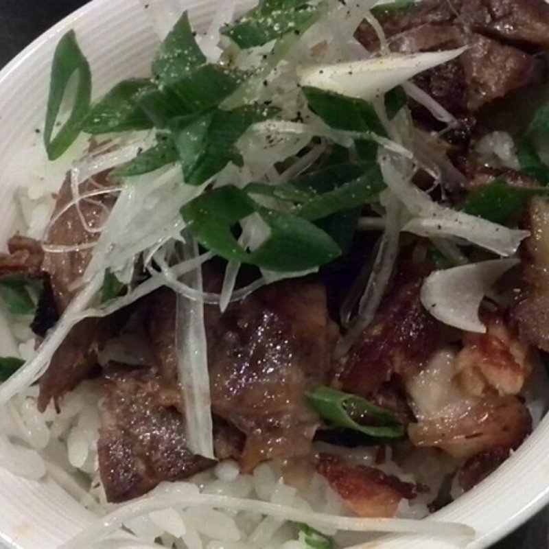 チャーシューほぐしライス(ビアビア （Bia Bia）)