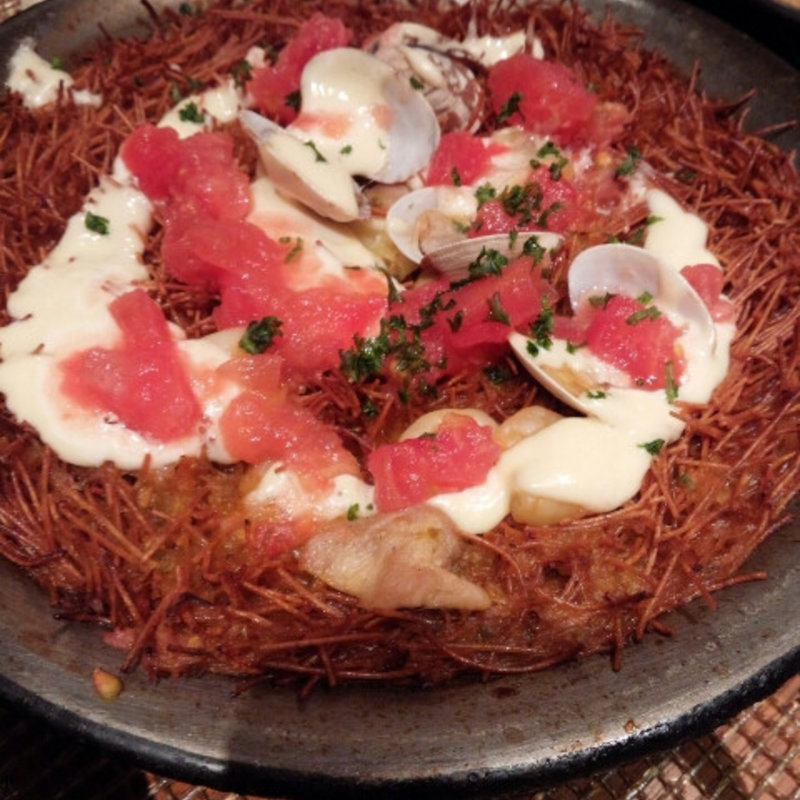 パスタのパエリア(ビキニ ピカール )