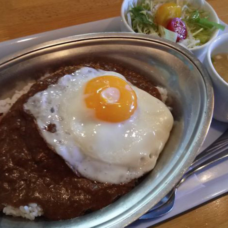 ハンバーグカレー(MESI CAFE ピグレット)