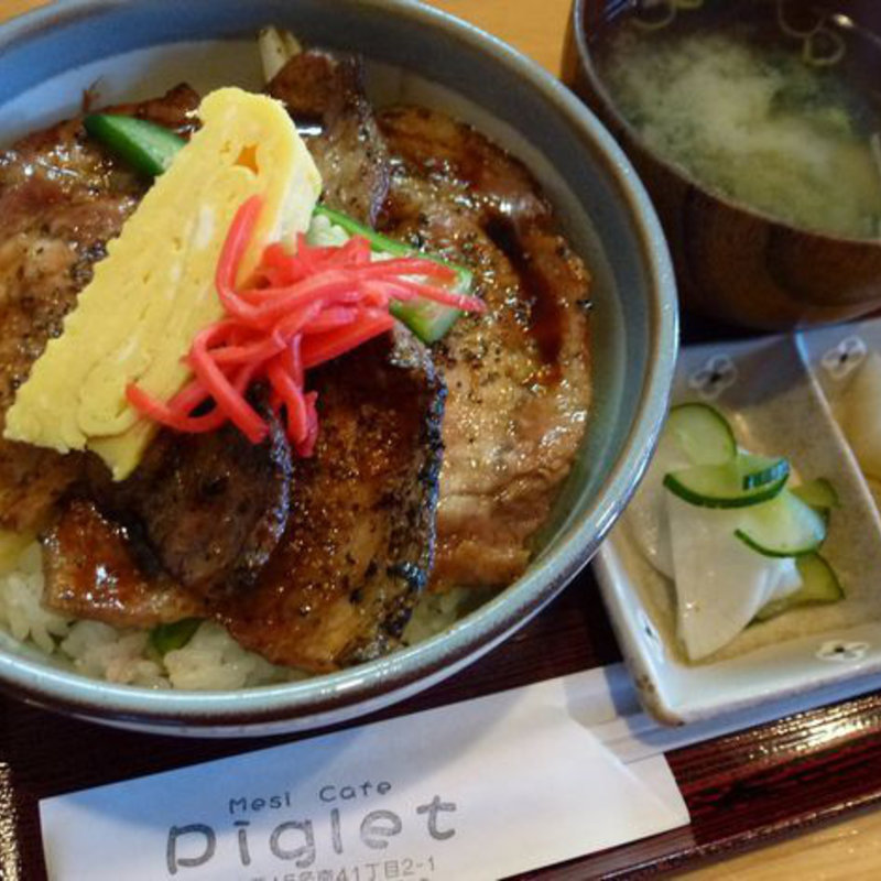 黒胡椒丼(MESI CAFE ピグレット)