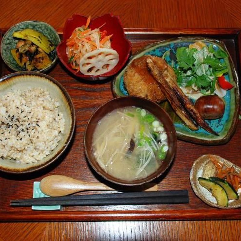 今月のこばち膳(ビジタ （Bejita）)