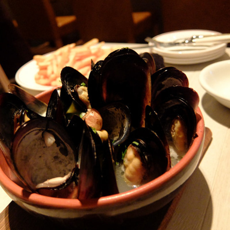 ムール貝のホワイトビール蒸し(ビストロ ミヤマス （Bistro ミヤマス）)