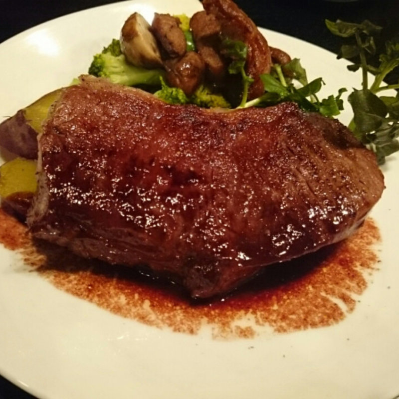 ブルターニュ産 活オマール海老のオーブン焼(ビストロ ル・プラ)