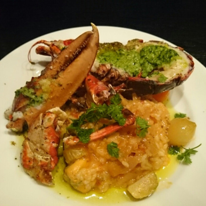 秋トリュフのコンソメスープ(ビストロ ル・プラ)