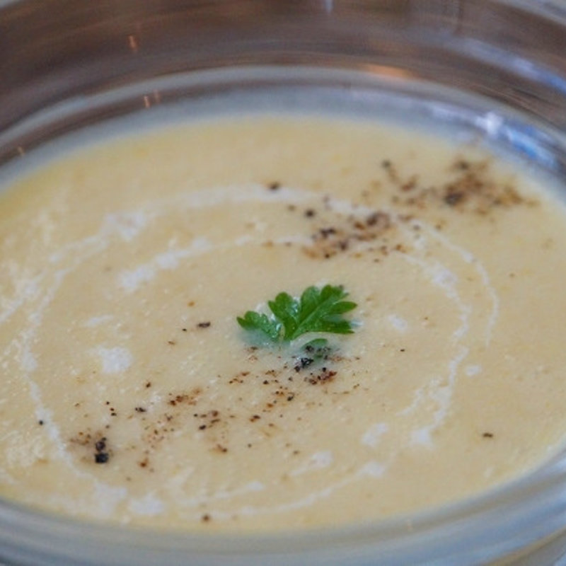 とうもろこしの冷製スープ(ビストロゼブラ)