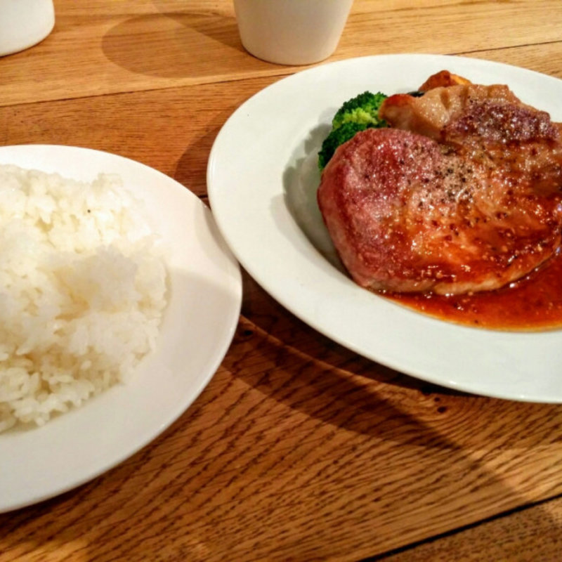 ポークソテーマスタードソースランチ(ビストロフェーヴ)