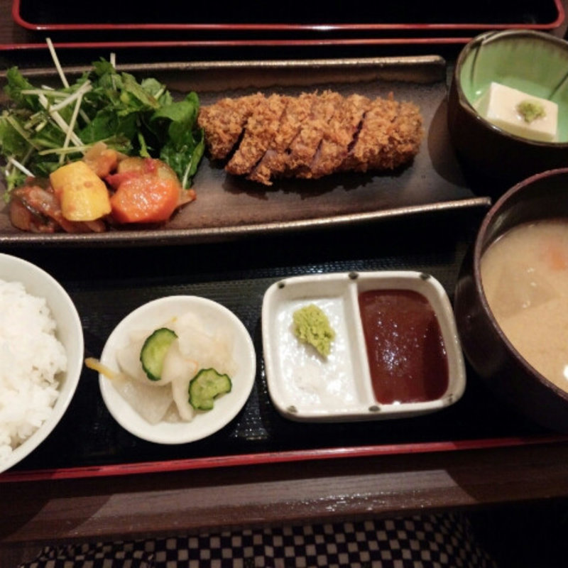 特製牛かつ膳(ビストロ割烹koda （コダ）)