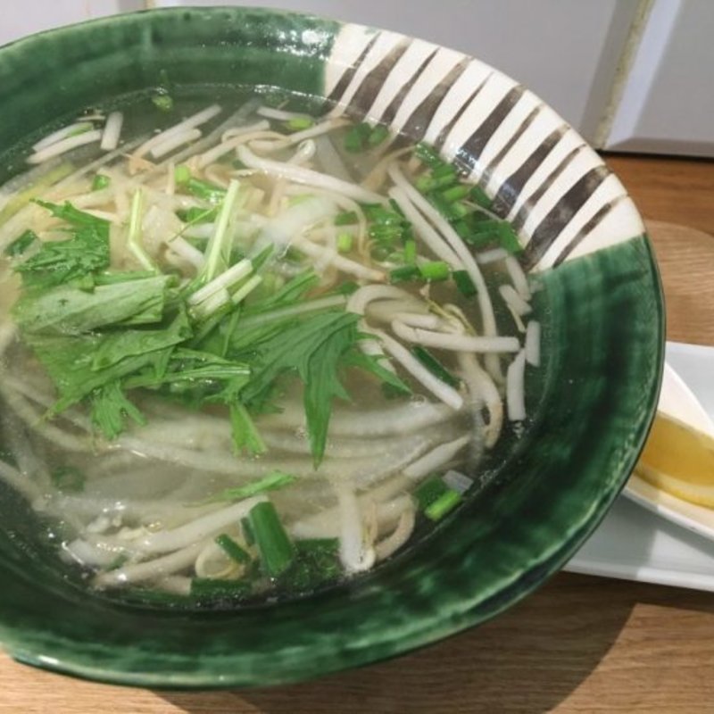 鶏ガラフォー(ヒダリマキ （HIDARIMAKI）)