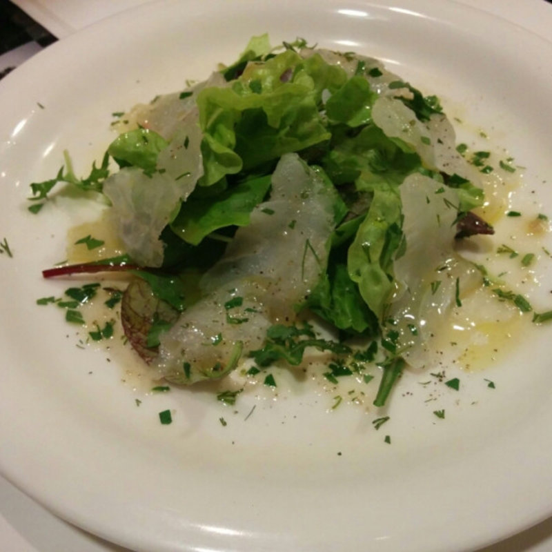 真鯛のカルパッチョ(ピッツェリア マルーモ 赤坂店)