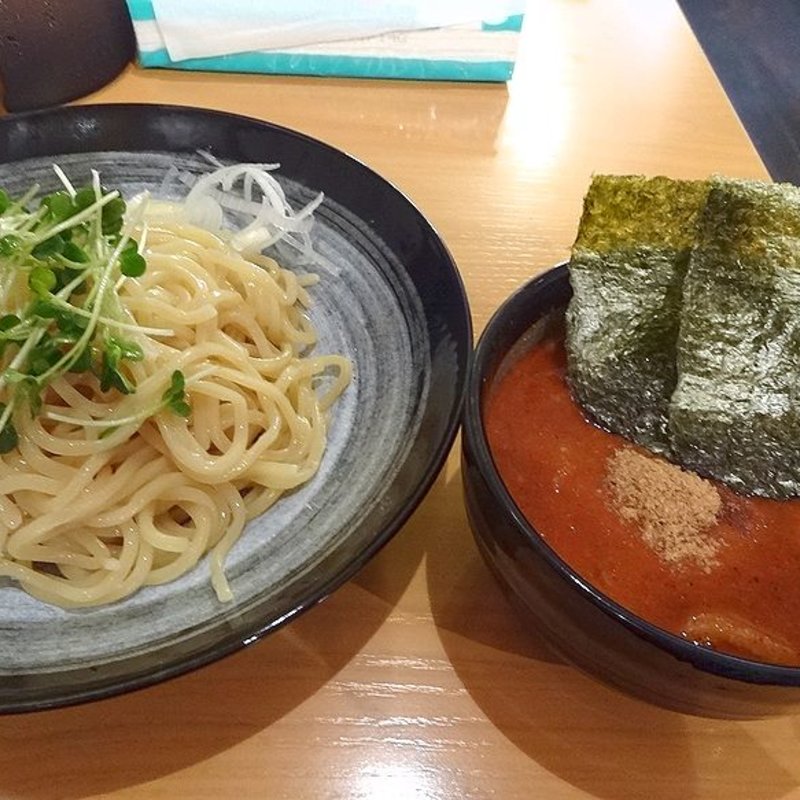 つけ麺 2000 中級(RED HOT NOODLES)