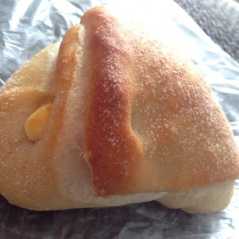 りんごとクリームチーズ(ブーランジェリーダダ 長良店 （Boulangerie Dada ）)