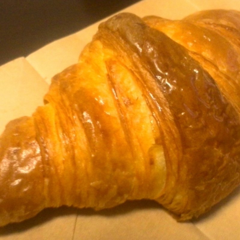 クロワッサン(ブーランジェリールボワ)