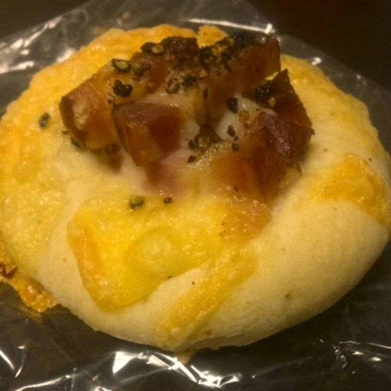 ベーコンのフォカッチャ(ブーランジェリールボワ)