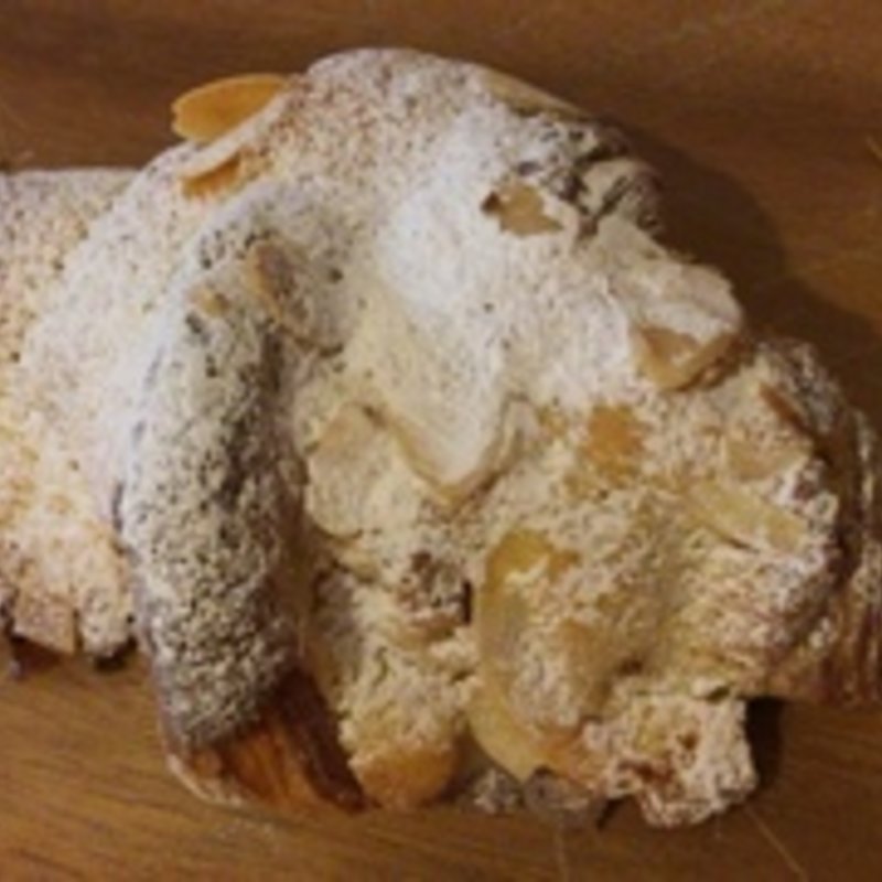 クロワッサンザマンド(ブーランジェリーレカン )