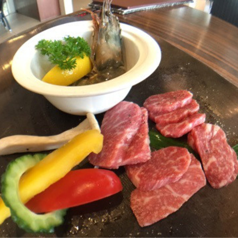 (於茂登 （てっぱんやき おもと）)