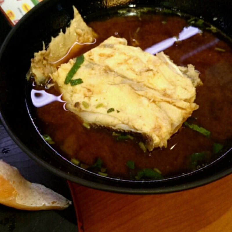 赤だし(アラ汁)(まる 金沢ベイ店 )