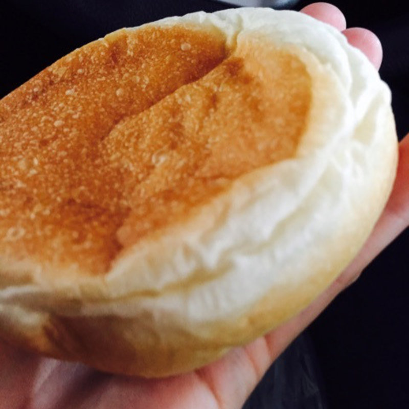 クリームパン(フィオーリ )