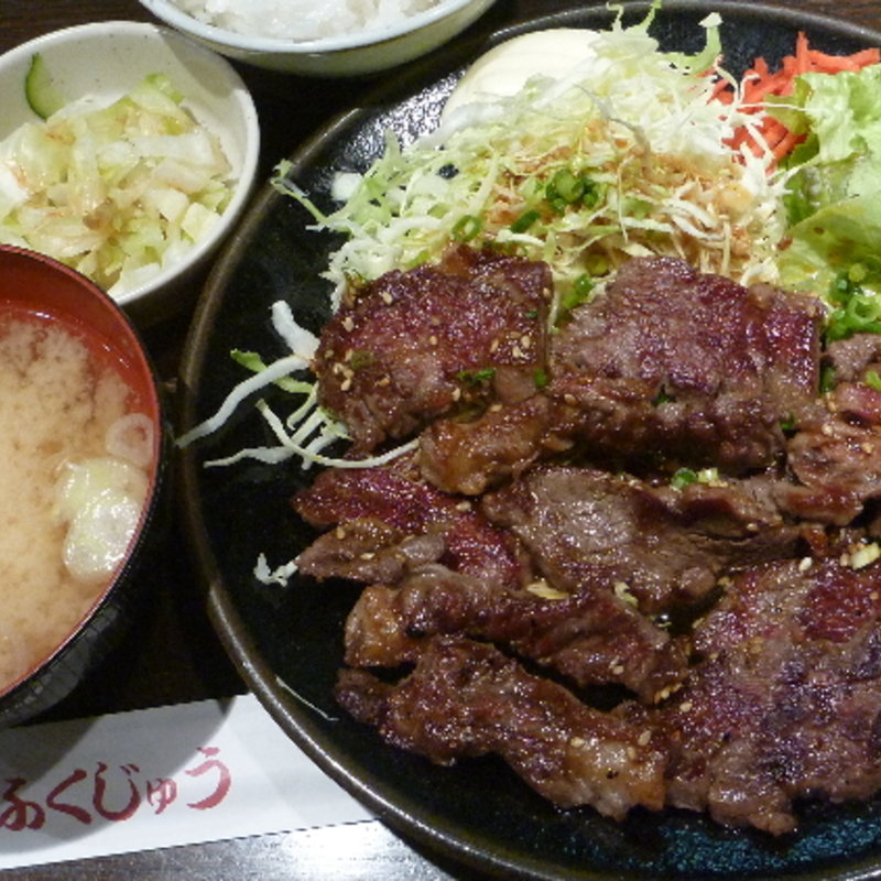 牛カルビ定食(ふくじゅう)