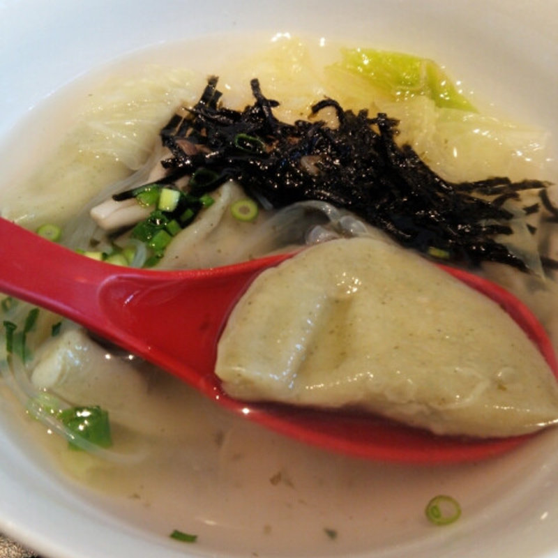 モロヘイヤの水餃子(フジサン デリ （Fujisan Deli）)