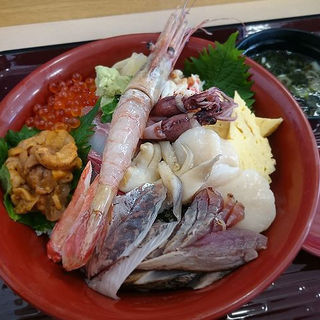 特上生ちらし(ふじ膳)