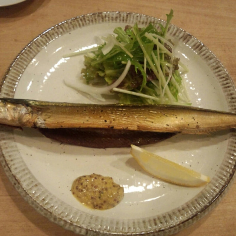 サンマの燻製(フジ葡萄酒店)