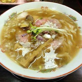 旨味正油らーめん 肉ソバ(フスマにかけろ 中崎壱丁 （麩）)