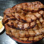北海道帯広炭火焼バラ豚丼（特盛）
