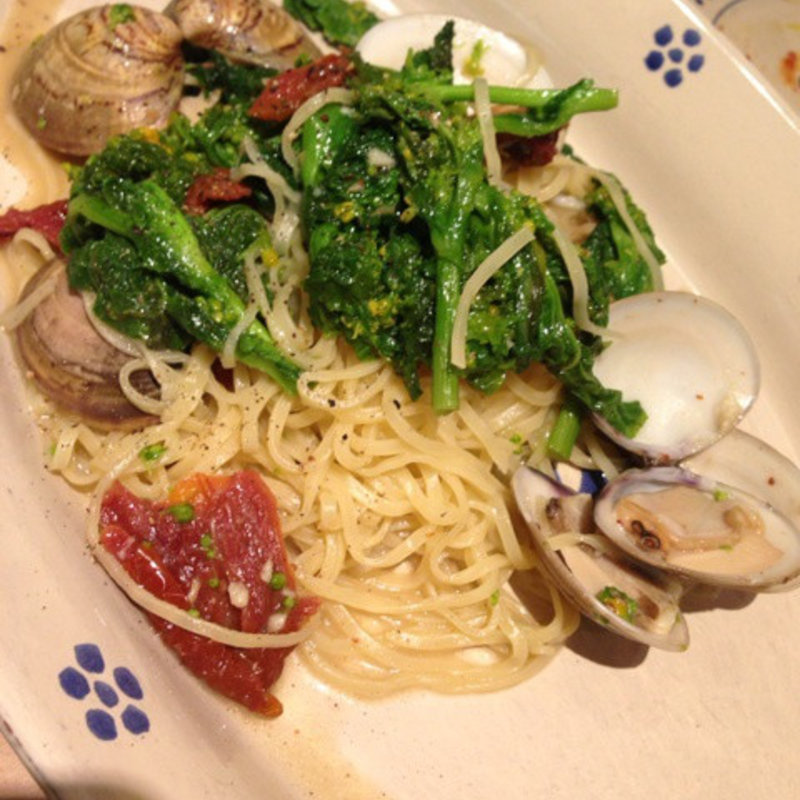 菜の花とハマグリのパスタ(プテカ・ラ・ランテルナ)