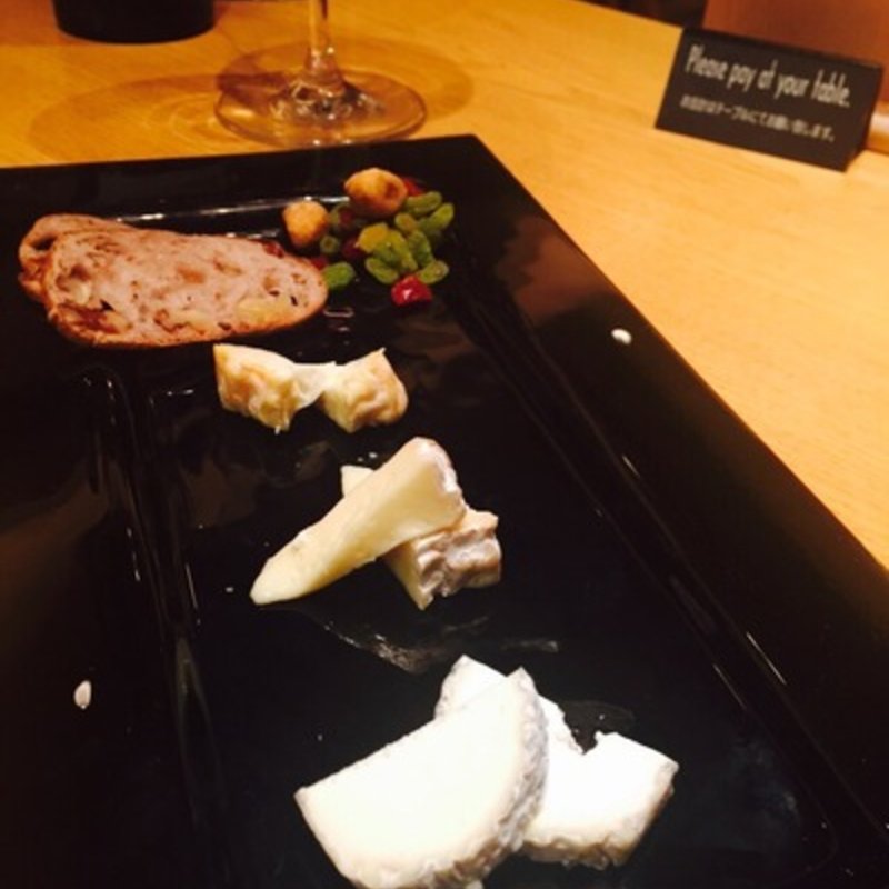 ■＜シェフおまかせ＞食べごろチーズの盛り合わせ（４種盛） (Sakura)