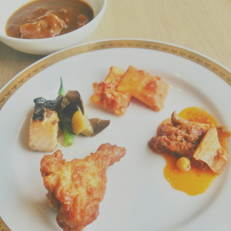 土日祝日限定フライヤーズランチブッフェ(カフェ＆ダイニング「フライヤーズテーブル」)