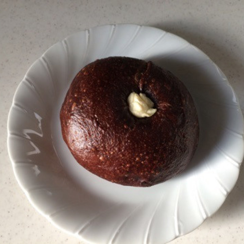 ラムレーズンクリームチーズチョコベーグル(ブラウニー ブレッド＆ベーグルズ)