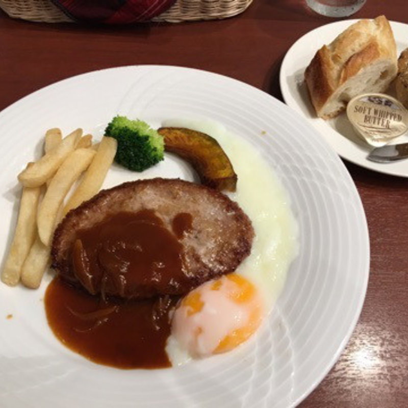 ハンバーグセット(ブリックエイジ)