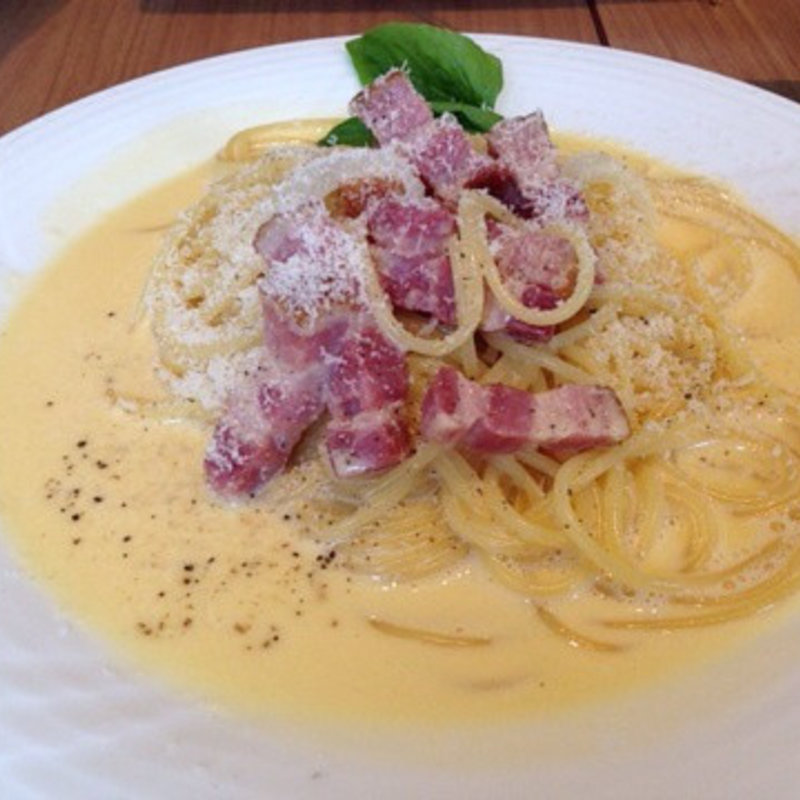 炭焼き厚切りベーコンのカルボナーラ(プリモピアット ル・カンパーニュ )