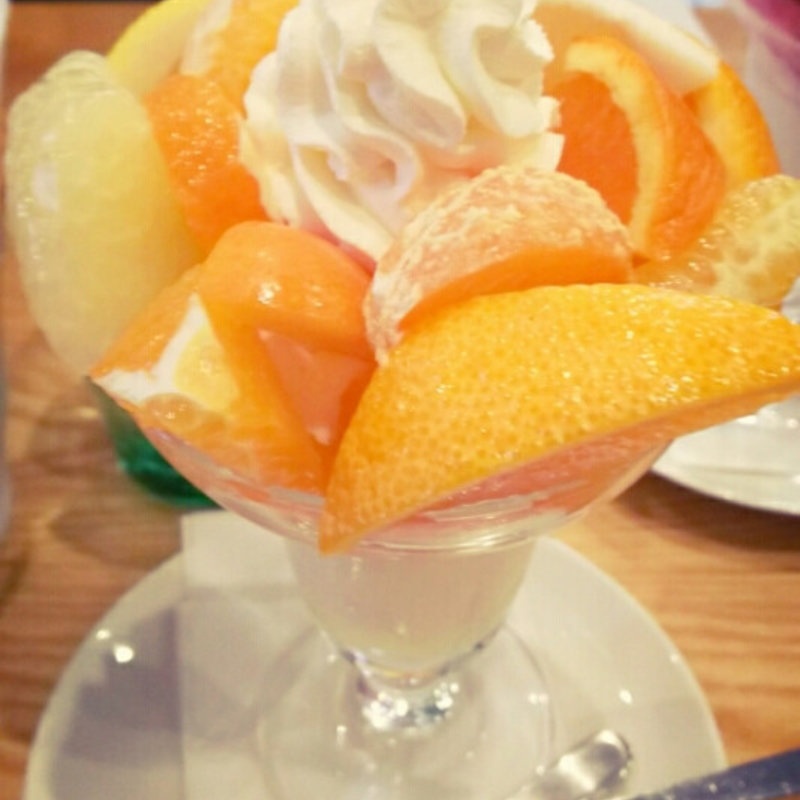 12種類の柑橘パフェ(フルーツパーラーゴトー )