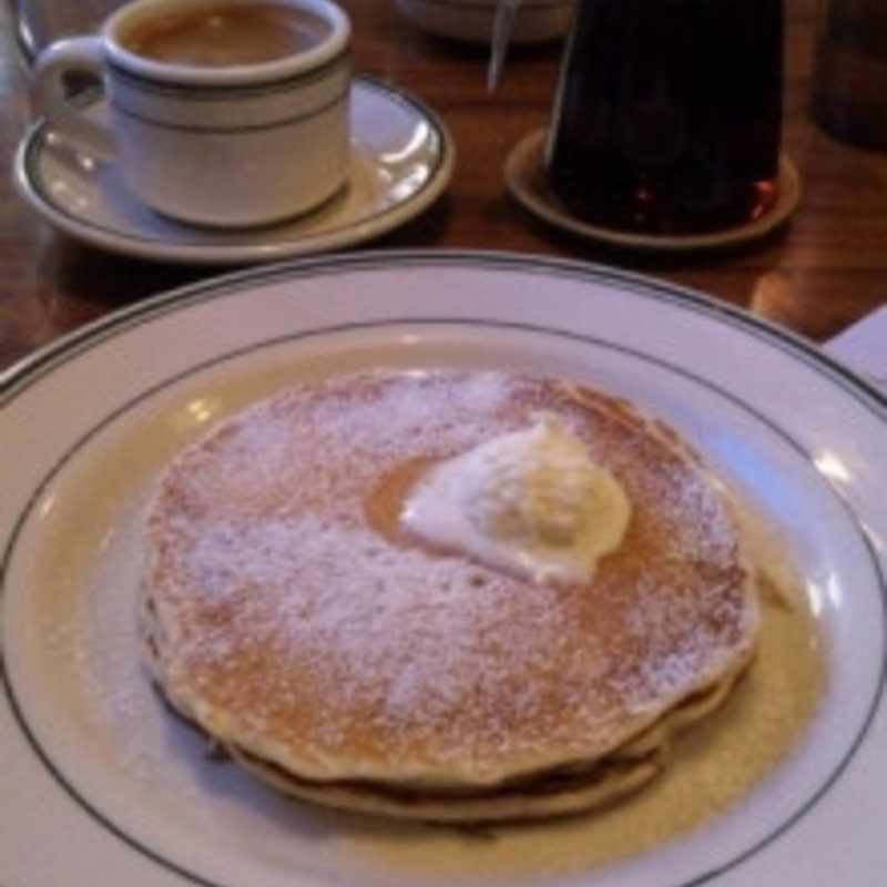 オリジナルバターミルクパンケーキ平日ランチセット(Brooklyn Pancake House)