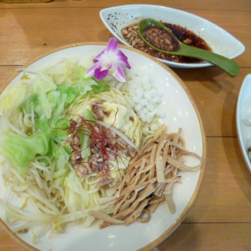 フルルのピリ辛まぜSOBAスパムセット(麺屋Hulu-lu（フルル）)