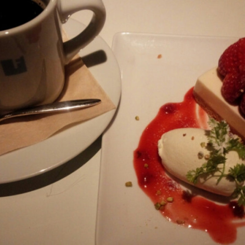 いちごのﾚｱﾁｰｽﾞｹｰｷｾｯﾄ(FRAMES)