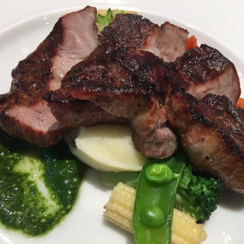 氷温熟成豚のスモークグリエ　ラタテュイユ添え(フレンチーナ 横浜ベイクォーター店)