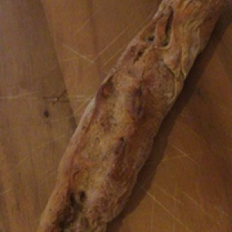 くるみと蜜しょうがのパン(ベーカリー＆レストラン 沢村 新宿)