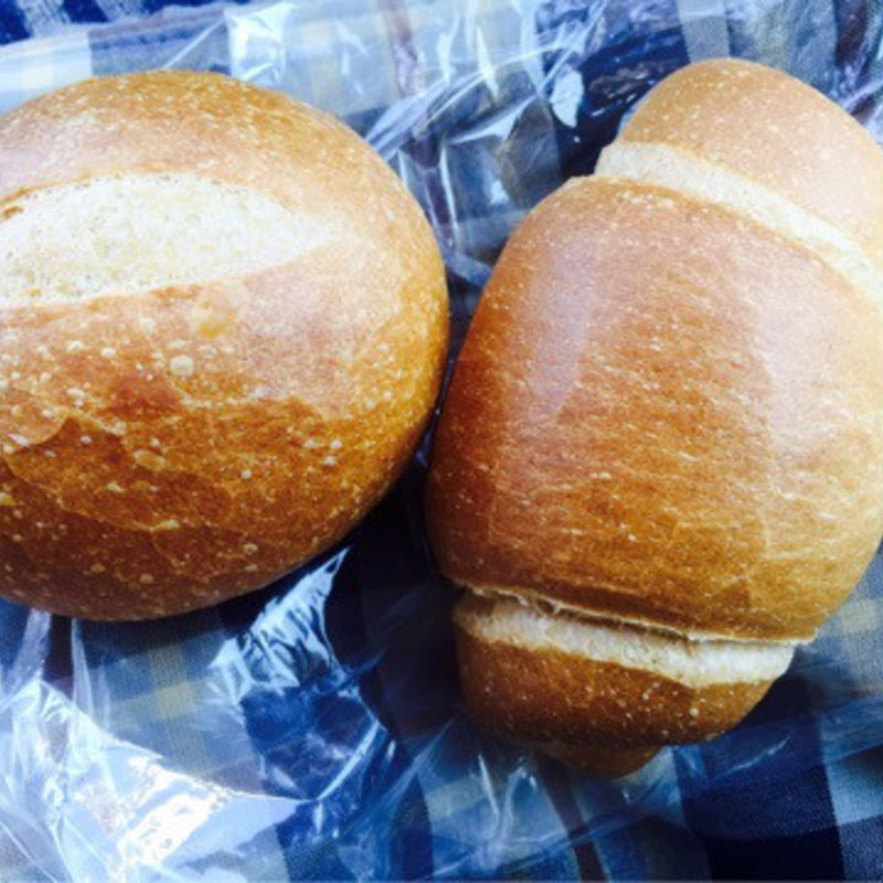 小型パン(ベーカリーカノン )